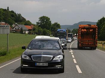 Die Baustelle bei Seidenhof führt derzeit zu Riesenstaus. Fotos: Sonja Adam