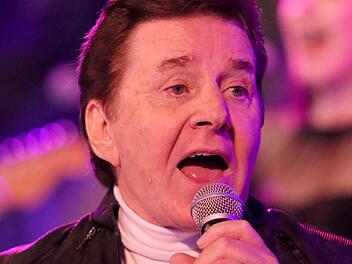 Der US-amerikanische Sänger und Schauspieler Bobby Sherman ist im Alter von 81 Jahren gestorben.