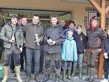 Die Sieger stellten sich zu einem Erinnerungsfoto Foto: pr
