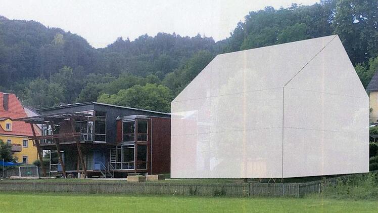 Der dritte Entwurf des Architektn Ulrich Manz für die Erweiterung der Kita Elmar in Egloffstein bezeichneten viele Marktgemeinderäte als "Nikolaushaus" und "Praktikantenarbeit" mit der man nicht arbeiten könne. Foto: privat