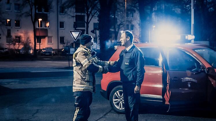Erlangen: Feuerwehrmann wird mit besonderer Aktion verabschiedet