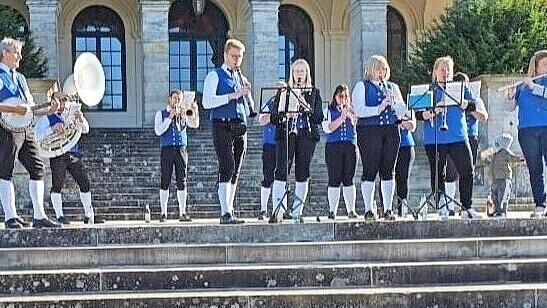 Das Jugendblasorchester Scholz Geroda kommt für sein Abschlusskonzert in die Wandelhalle von Bad Brückenau.