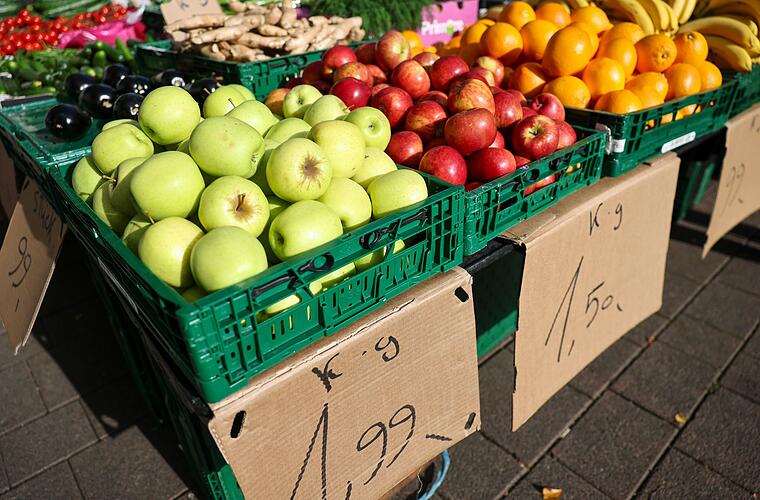 Teurer Sprit treibt Inflationsrate über Drei-Prozent-Marke