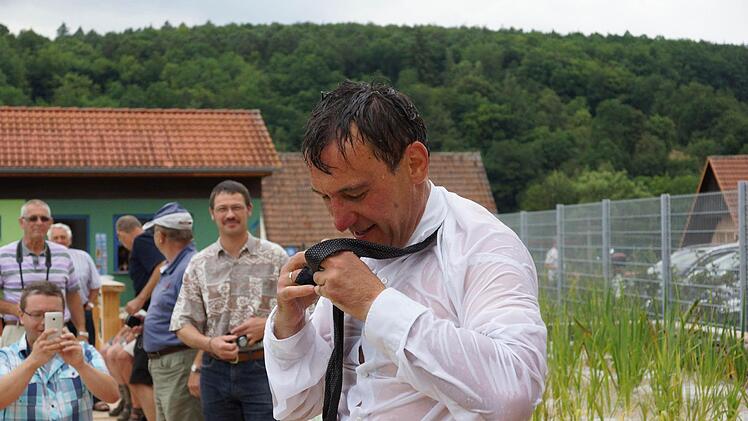 Eröffnung Naturbad Aura