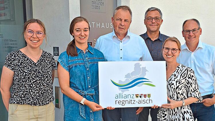 Das neue Team der Allianz Regnitz-Aisch (v.l.): Jennifer Lerche, Julia Petschler, Georg Eismann, Gerhard Bauer, Stephanie Auer-Neuberg und Ralph Behringer.  Andrea Sp&ouml;rlein