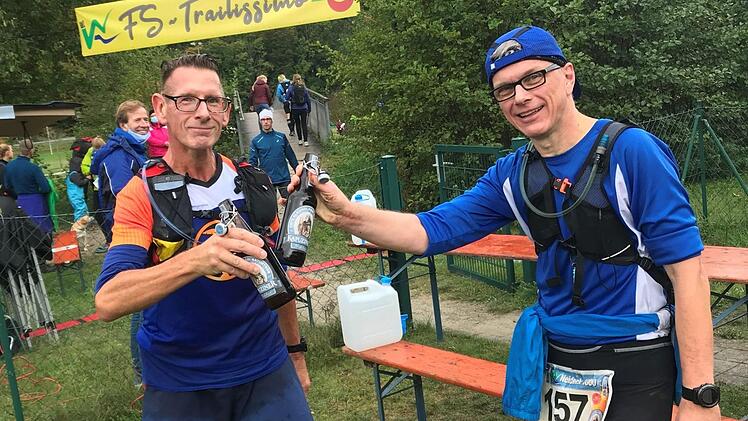 Michael Vetter (l.) und Querl&auml;ufer Jochen Brosig Foto: privat