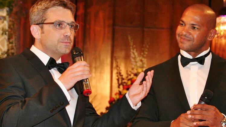 Bad Kissingens Kurdirektor Frank Oette (links) und Moderator Pierre Geisensetter (rechts).