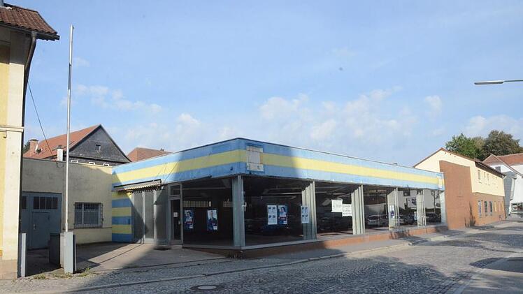 Auch auf dem Gelände des früheren Autohaus bzw. Fahrradgeschäfts in der Schwedenstraße sollen Wohnungen entstehen.