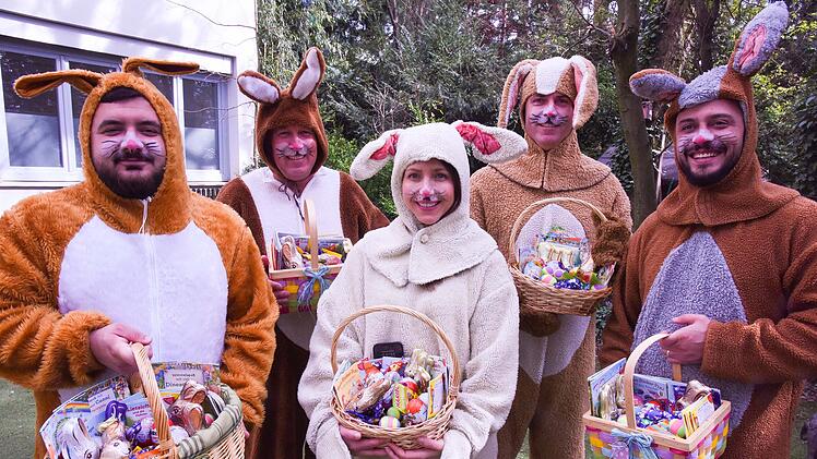 Erlangen: Osterhasen &uuml;berraschen Kinder in der Kinderklinik - zum 20. Mal
