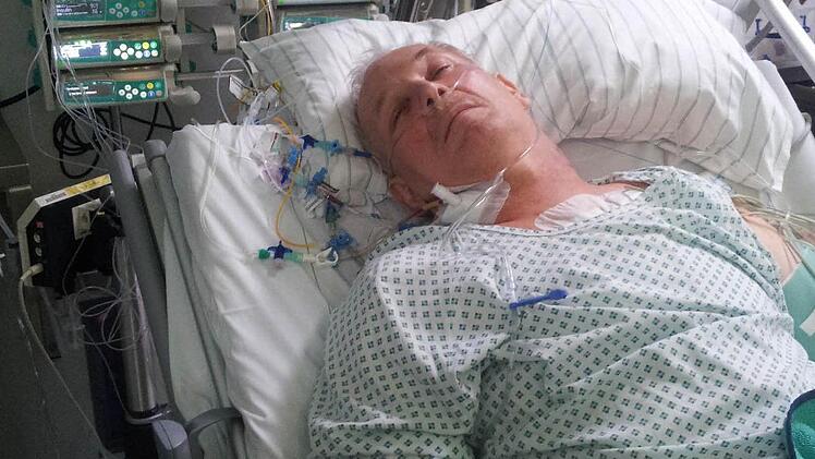 Günter Münz auf der Intensivstation nach der Transplantation