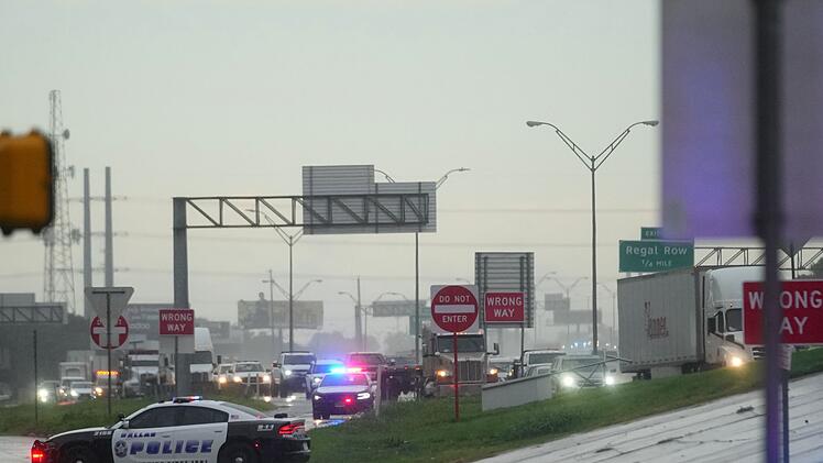 Schüsse vor Einwanderungsbehörde ICE in Dallas