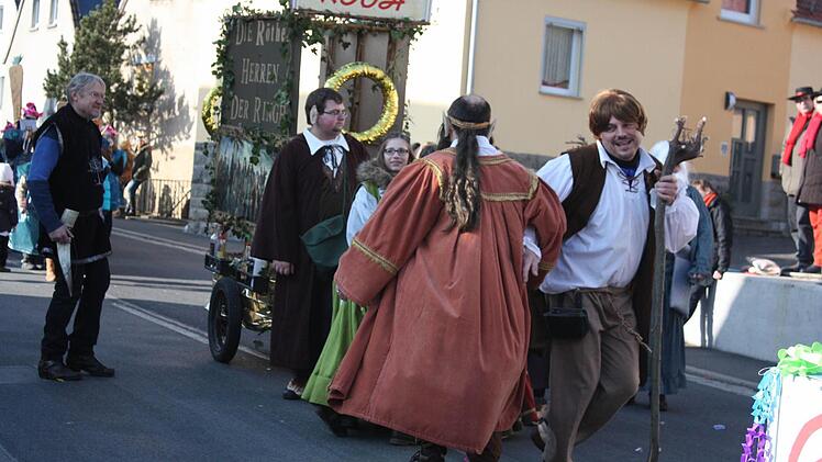 Eindrücke vom Faschingszug in Steinach.  Foto: Robert Huger