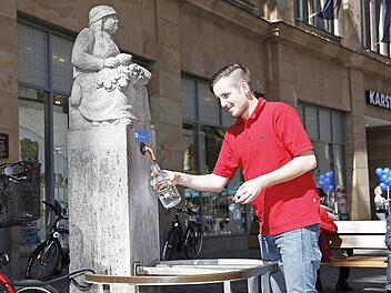 Auch die "Humsera" spendet frisches Trinkwasser. Foto: D. Löb