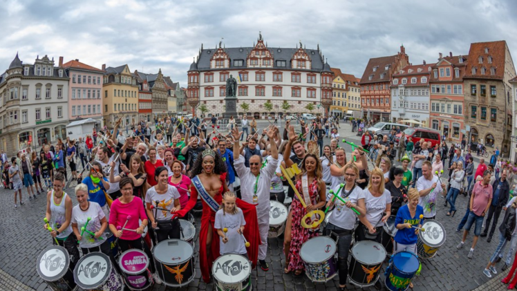 Coburger Samba-Festival 2022 in Bildern: so bunt und energiegeladen wurde gefeiert