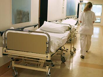 Wird es in Franekn zu einem Kliniksterben kommen? Foto: Sebastian Widmann dpa/lno