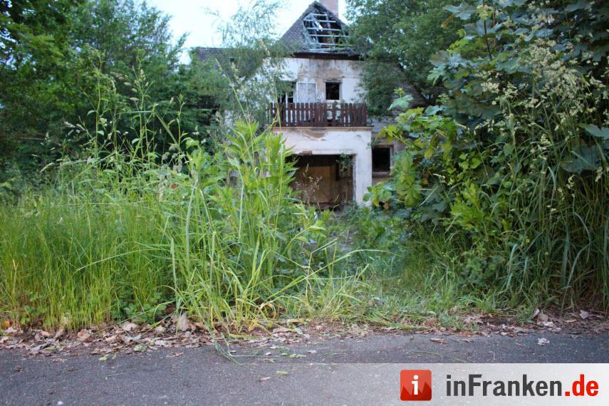 Brand in Wohhausruine in Mainleus