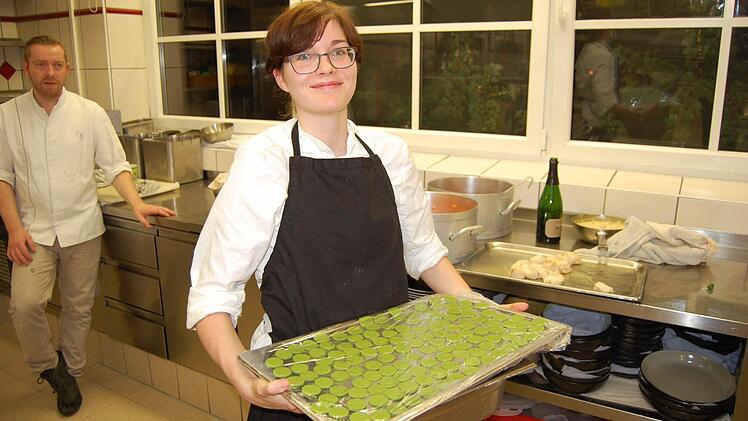 Das Service-Team vom Romantik-Hotel "Goldene Traube" hatte stets alles im Griff. Foto: Oliver Schmidt