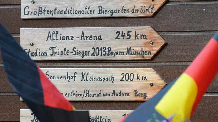 Der Ebelsbacher Biergarten liegt im Zentrum der Welt.