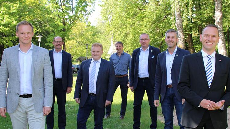 Der neue Vorstand (von links): Nico Rogge (Kassenprüfer), Dieter Muth (Beisitzer), Matthias Klement (Vorsitzender), Rainer Morper (Beisitzer), Andreas Sandwall (Beisitzer), Jochen Vogel (2. Vorsitzender) und Mario Götz (Kassenprüfer Foto: Ulrike Müller