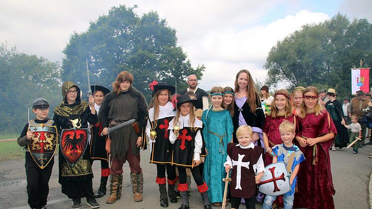 Lustiges Lagerleben wie im Mittelalter gibt es am Samstag und Sonntag jeweils von 10 bis 18 Uhr entlang der Stadtmauer. Foto: Touris-Info Seßlach