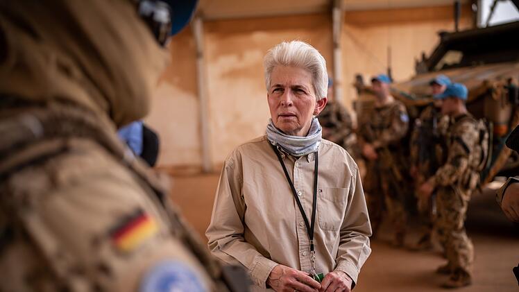 Marie-Agnes Strack-Zimmermann