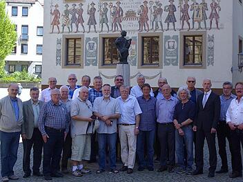 Nach 50 Jahren traf sich die Abschlussklasse der Realschule von 1966 zum ersten Klassentreffen.  Foto: Ehling