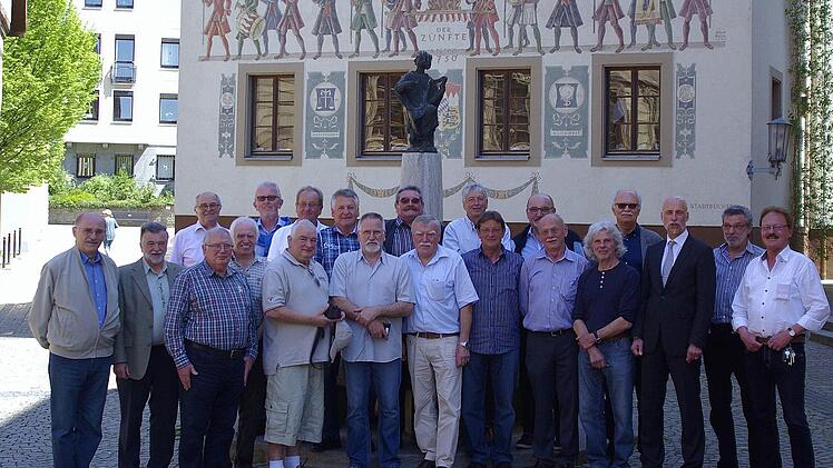 Nach 50 Jahren traf sich die Abschlussklasse der Realschule von 1966 zum ersten Klassentreffen.  Foto: Ehling