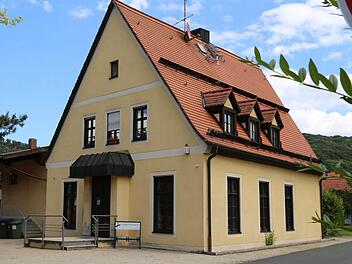 Wann eröffnet der Dorfladen im ehemaligen Bankgebäude in Leutenbach? Foto: Franz Galster