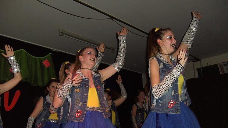 Jump-Girls  Poppenroth, Back to the 90´s Foto: Udo Sell