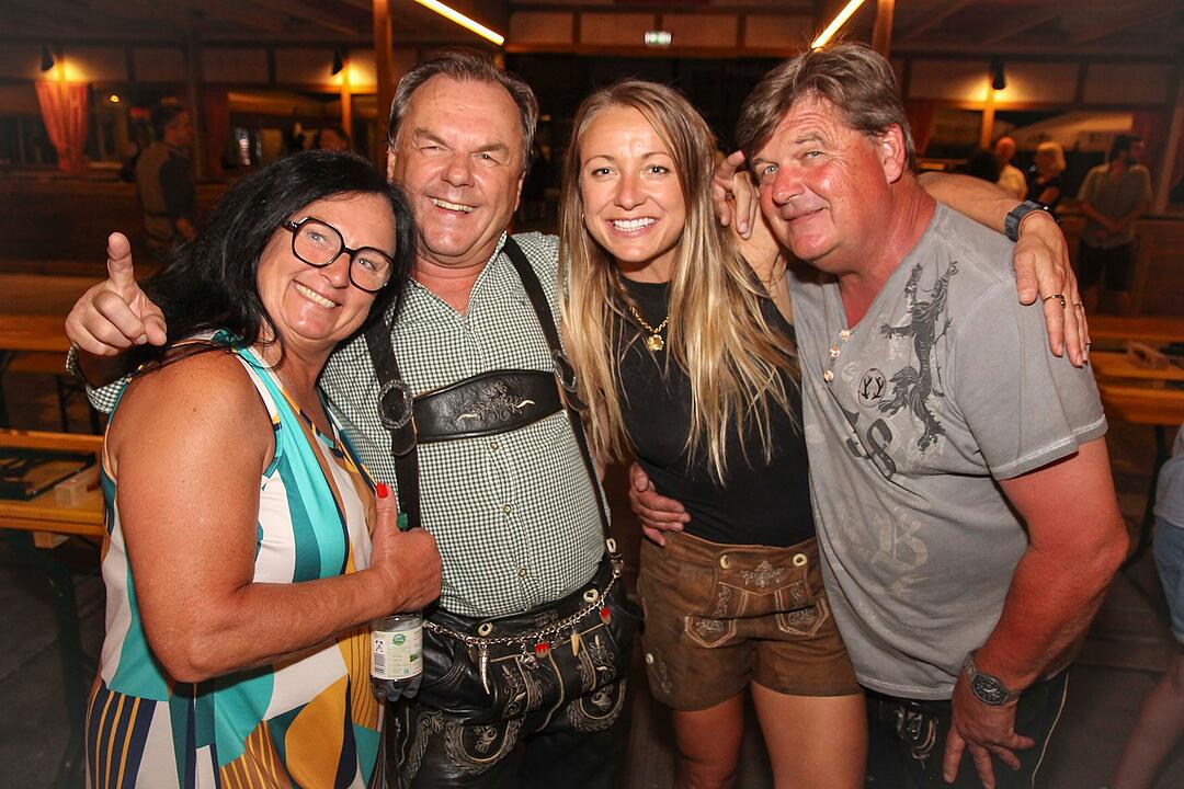 Am letzten Tag vom Bierfest wurde nochmal richtig gefeiert.