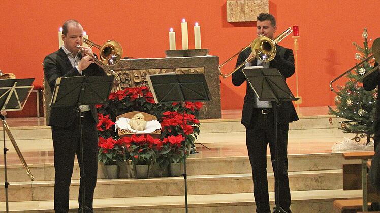 Das Posaunen-Ensemble &bdquo;Consortium musicum&ldquo; mit seinem Leiter Professor Harry Ries (links) wird zum Jahresausklang in Ebelsbach zu h&ouml;ren sein.