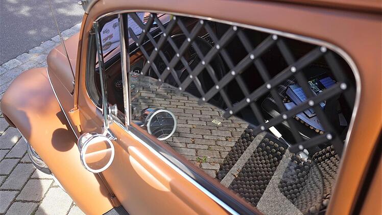 Trotz Hitze sehr gut besucht: Das Oldtimertreffen in Sulzthal.  Foto: Gerd Schaar