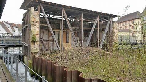 Tage gezählt? Wenig ansehnliche Rückseite der Mühlen-Ruine   Foto: Rinklef