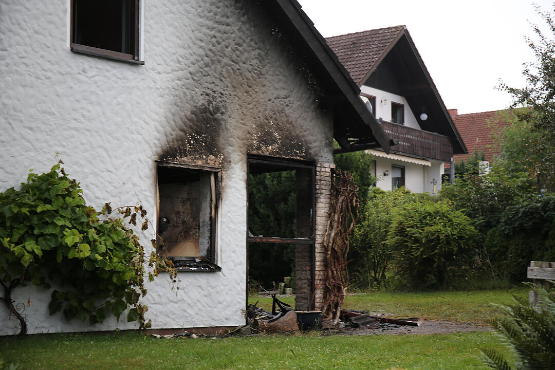 Kreis Hof: 44-Jährige bei Wohnhausbrand verletzt