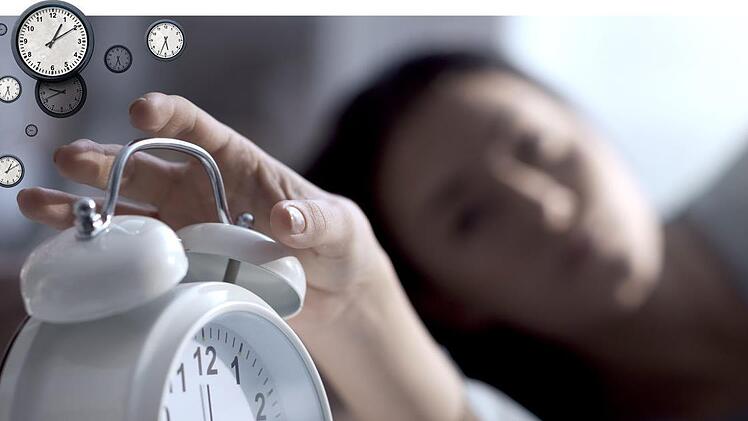 Wer zu wenig schläft, kann Gefahr laufen, an Demenz oder Alzheimer zu erkranken. Symbolbild.