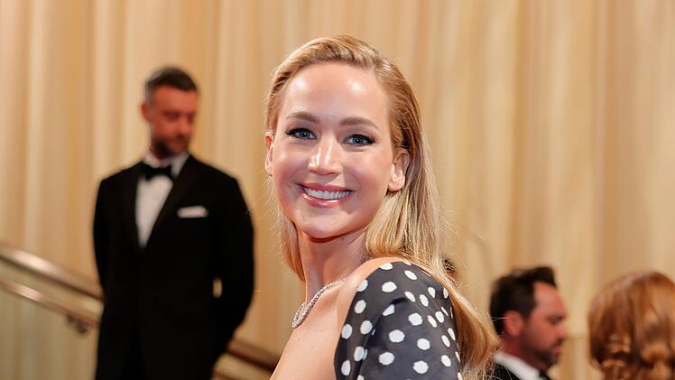 Jennifer Lawrence ist laut US-Medienberichten zum zweiten Mal Mama geworden.