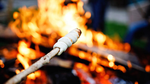 Hilpoltstein: Familie grillt Stockbrot - am Ende kommt Rettungshubschrauber