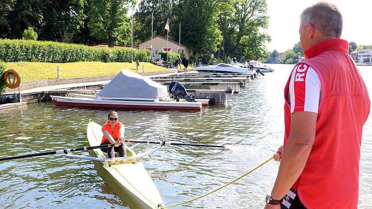 Auch beim Training f&uuml;r Ruderanf&auml;nger sind Improvisation und vor allem Abstand gefragt.  Foto: Steffen Krapf