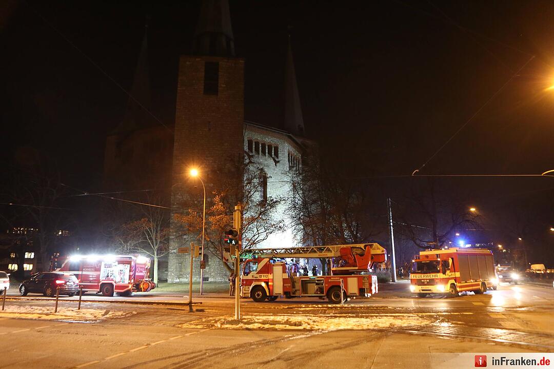 Nürnberg: Feuer in Gedächtniskirche löst Einsatz aus