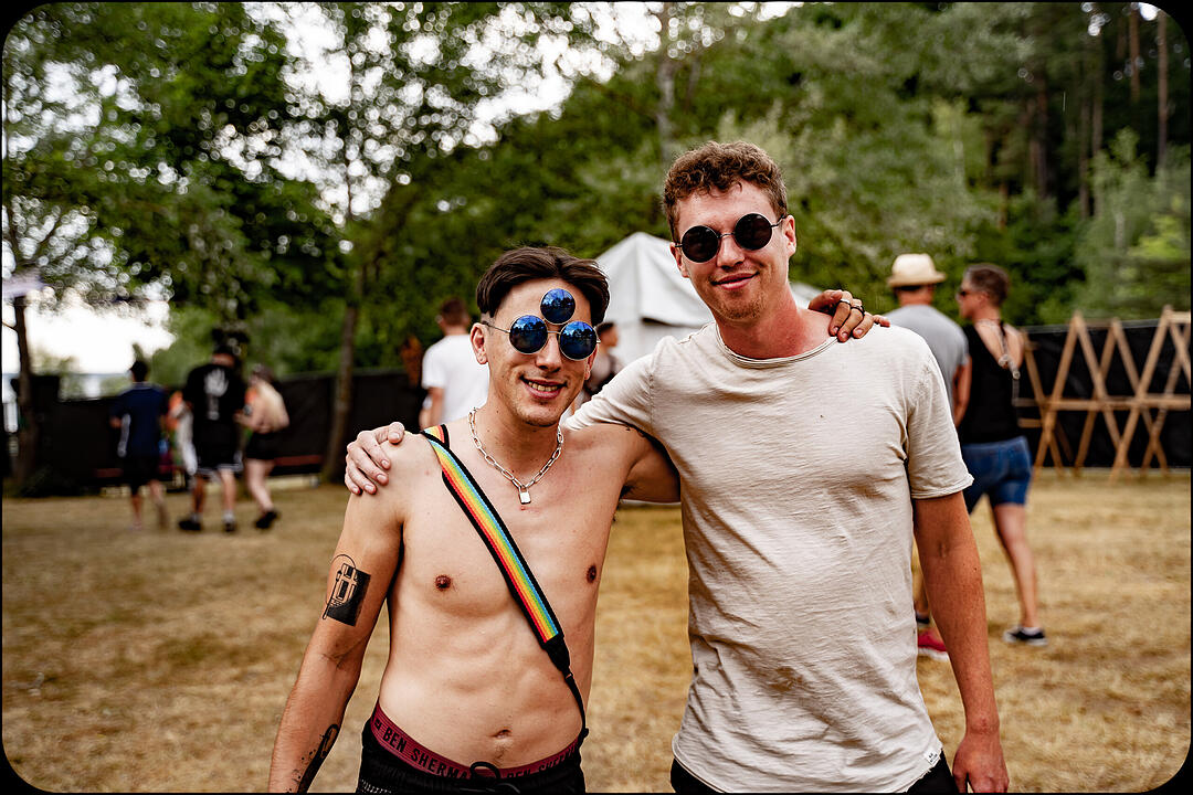Love, Fire & Electronic Beats!