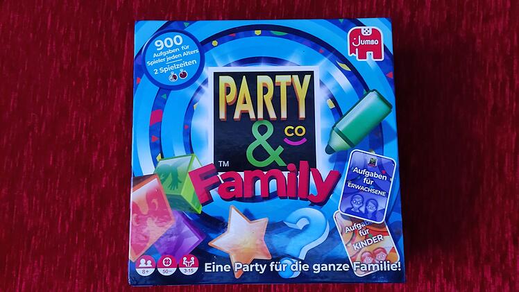 Spiele-Test "Party & Co Family": So gut ist das familienkompatible Party-Spiel