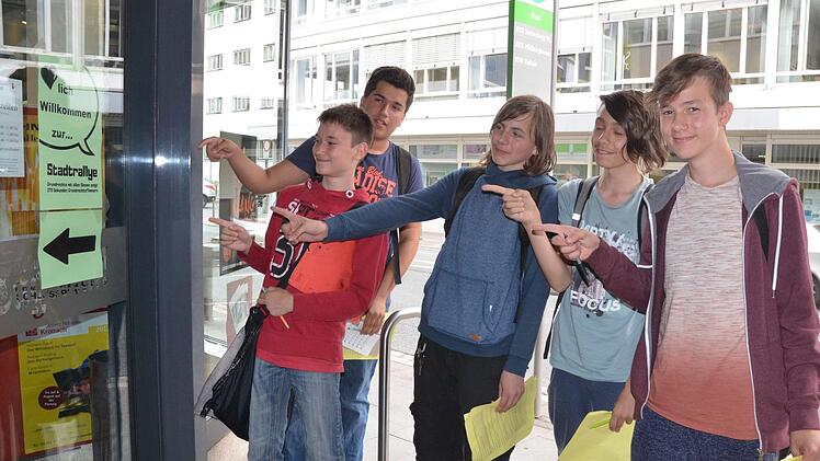 Hier geht's zur Station Presse- und Meinungsfreiheit der Stadtrallye im Haus des Coburger Tageblatts. Fotos: Rainer Lutz