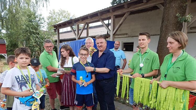 Medaillen f&uuml;r die blaue BandeHorst Wunner