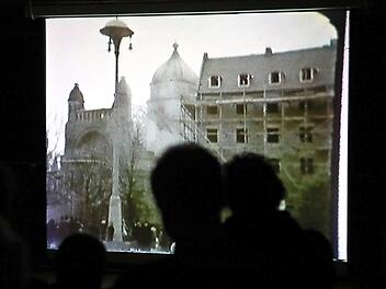 14 Sekunden lang ist das filmische Zeitdokument vom Brand der Bamberger Synagoge. Foto: Barbara Herbst