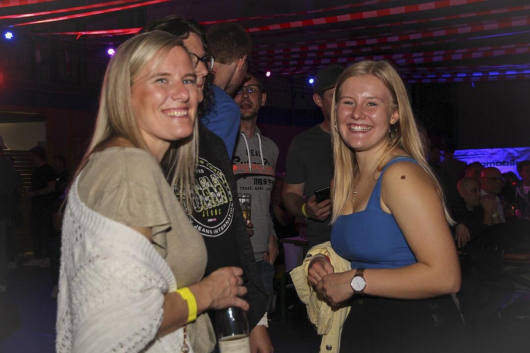 Party und Tanz in der Dreifachhalle