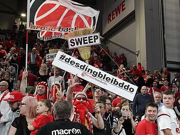 Freak City fiebert nach dem "sweep" gegen Würzburg jetzt dem Halbfinale entgegen. Foto: sportpress