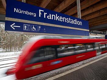 Video aufgetaucht: Zwei Jugendliche verloren bei dem S-Bahn-Drama in Nürnberg ihr Leben. Foto: Daniel Karmann/dpa
