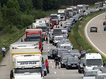 KINA - Keine Chance f&uuml;r Langeweile - Spiele f&uuml;r die Autofahrt