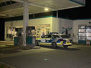 Bewaffneter Raub&uuml;berfall auf Tankstelle in Schwarzenbach an der Saale