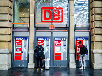 Deutsche Bahn, Ticket, Zug, Bahn